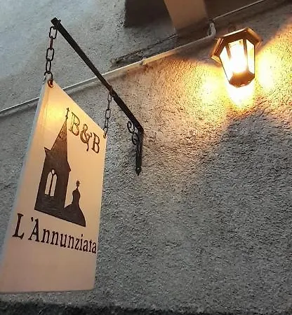 L'annunziata 3* スルモナ